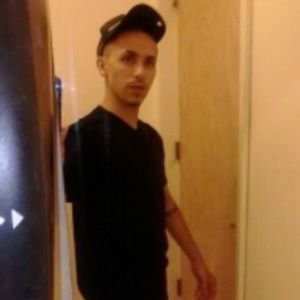 Meet your Posher, Cesar